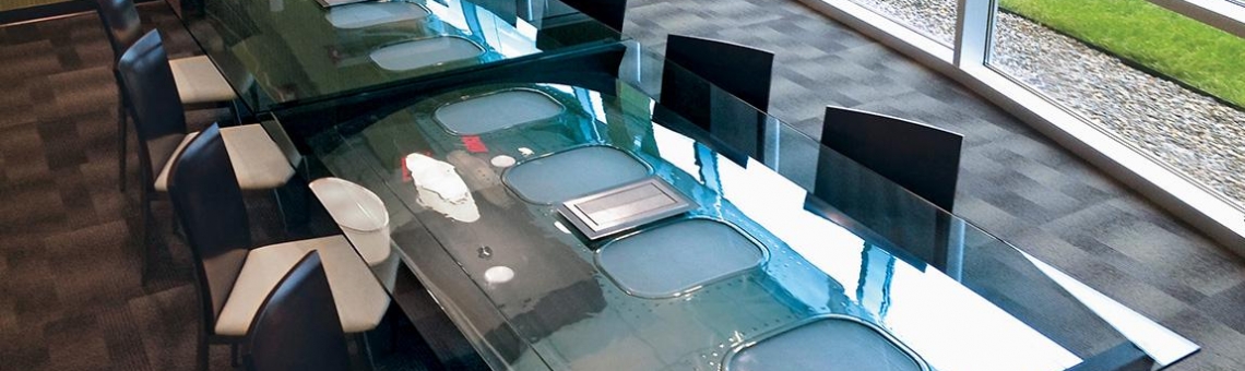 Fuselage Konferenční stůl
